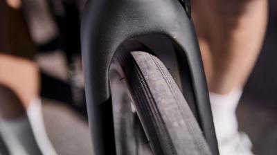 Trek Domane+ AL 5 EU 61 Trek Black Produktbild 13