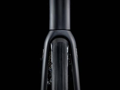 Trek Domane AL 5 58 Matte Trek Black Produktbild 7