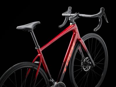 Trek Domane AL 2 58 Crimson to Dark Carmine Fade Produktbild 2
