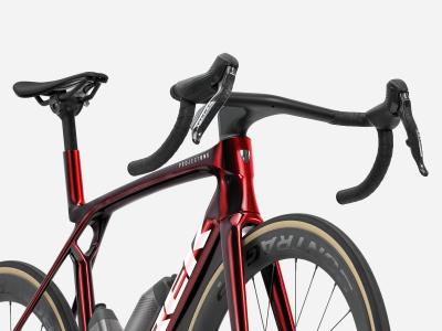 Trek Madone SLR 7 AXS XL Carbon Red Smoke Produktbild 4